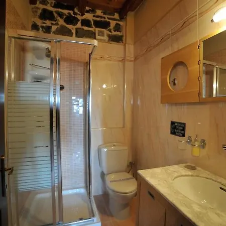 Отель Enastron Палайос-Агиос-Атанасиос