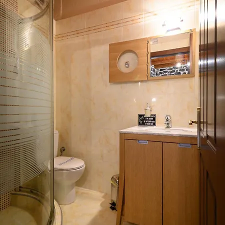 Enastron Палайос-Агиос-Атанасиос